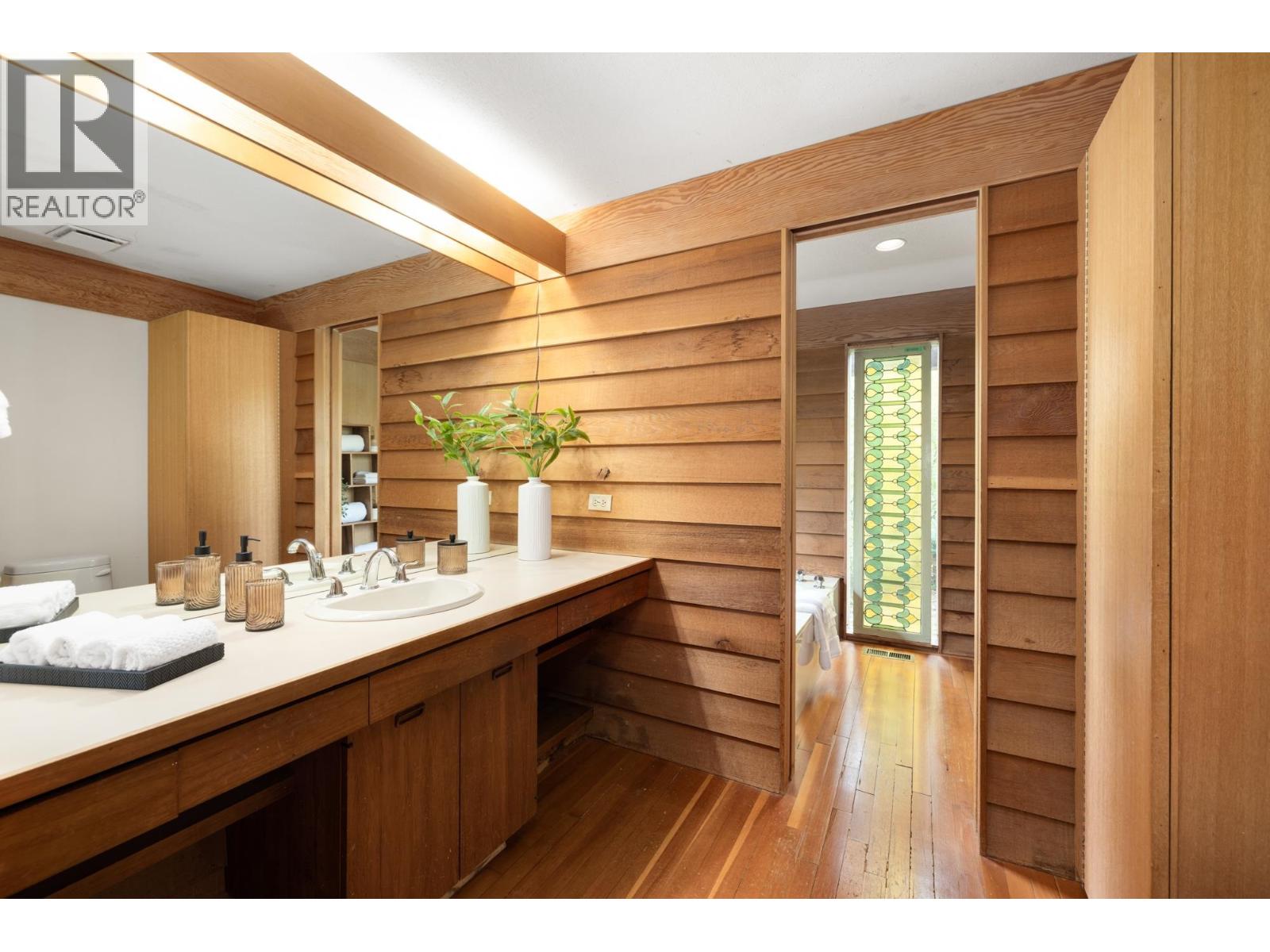 2094 HAYWOOD AVENUE, West Vancouver