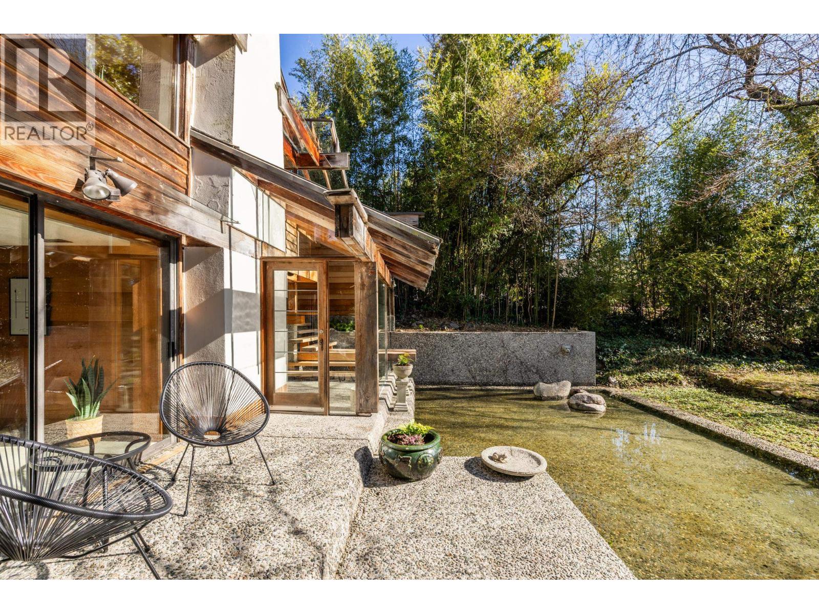 2094 HAYWOOD AVENUE, West Vancouver