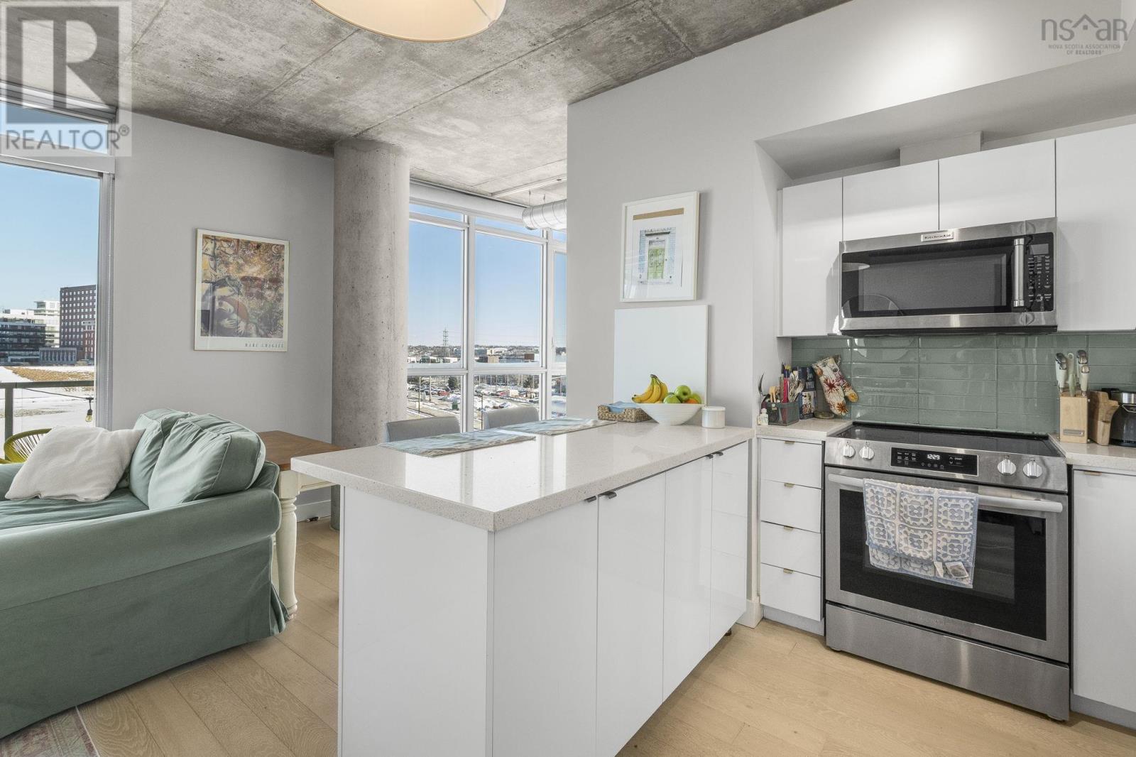 Property 8 of 31 of 508 1065 Barrington Street