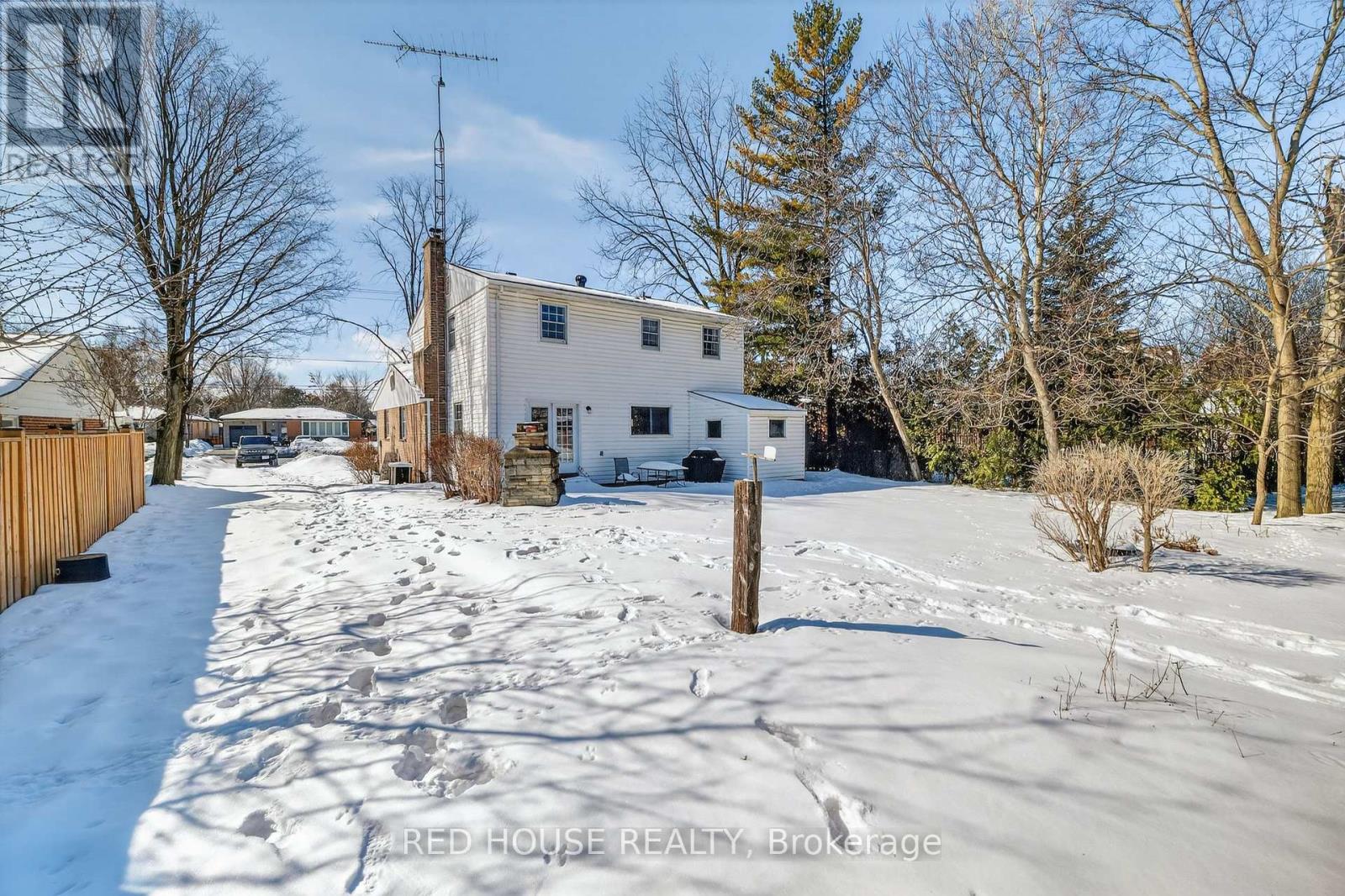 53 MCLAUGHLIN ROAD N - 6