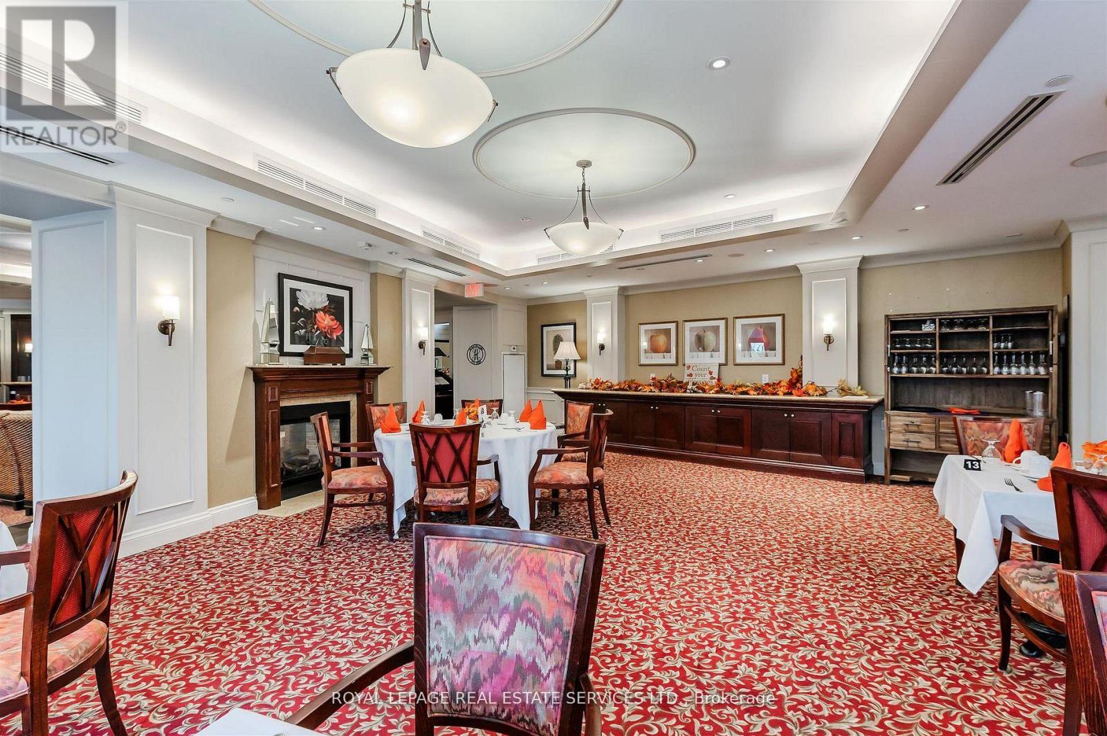 #1109 3 MARINE PARADE DRIVE - 32