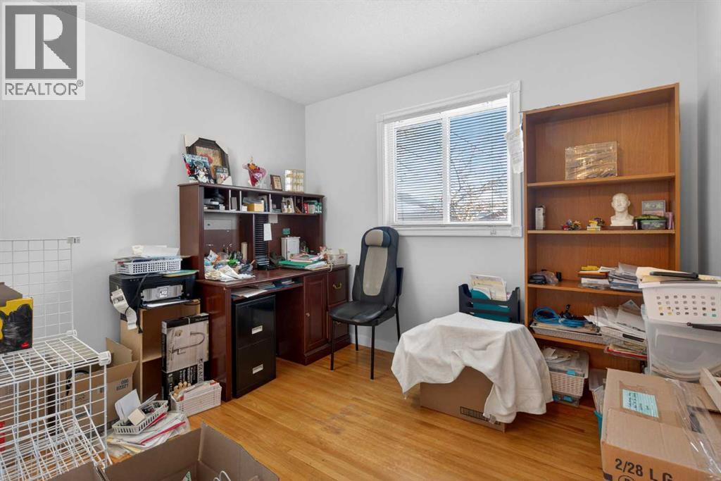 Single Family House Bungalow for Sale in   Street NW Varsity Calgary 