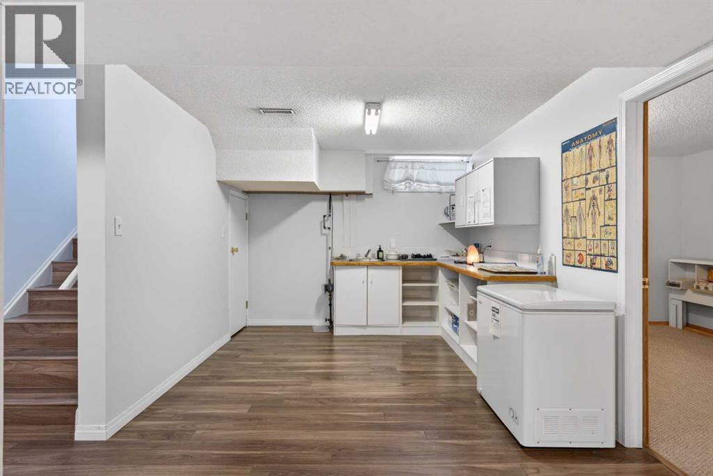 Single Family House Bungalow for Sale in   Street NW Varsity Calgary 