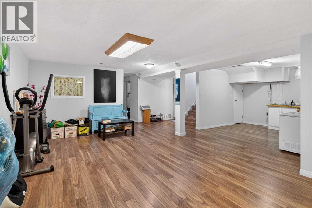 Single Family House Bungalow for Sale in   Street NW Varsity Calgary 