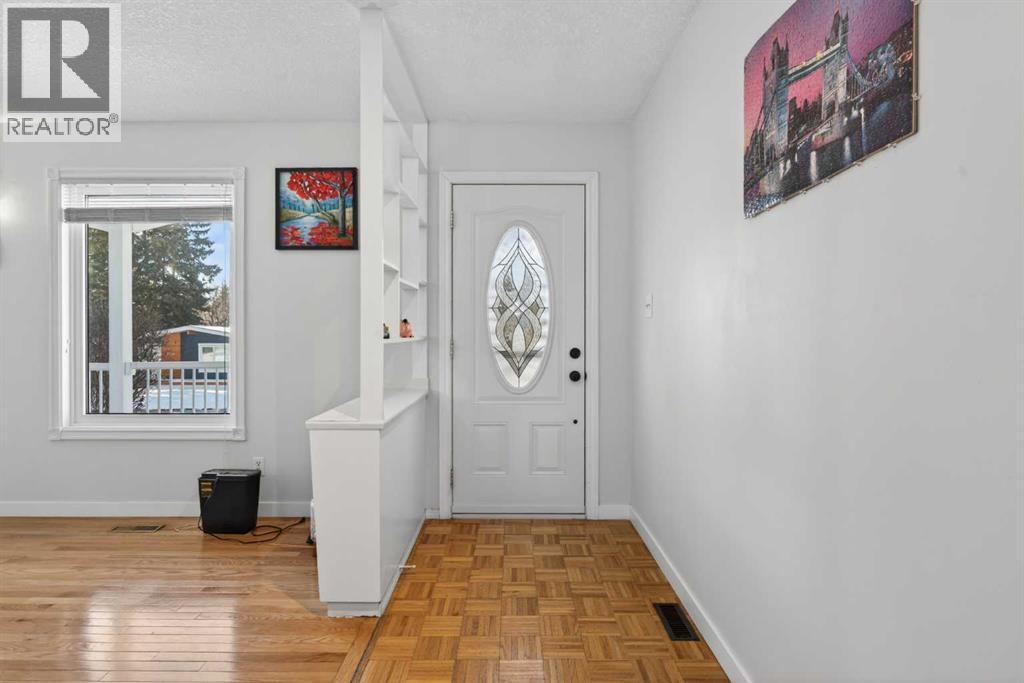 Single Family House Bungalow for Sale in   Street NW Varsity Calgary 