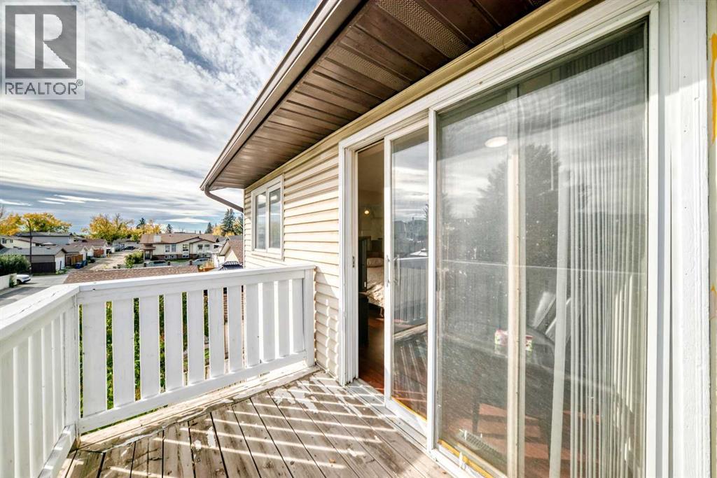 Single Family House for Sale in  Whitewood Bay NE Whitehorn Calgary 