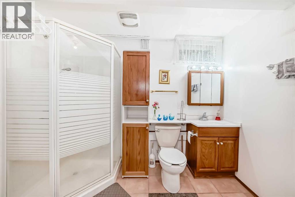 Single Family House for Sale in  Whitewood Bay NE Whitehorn Calgary 