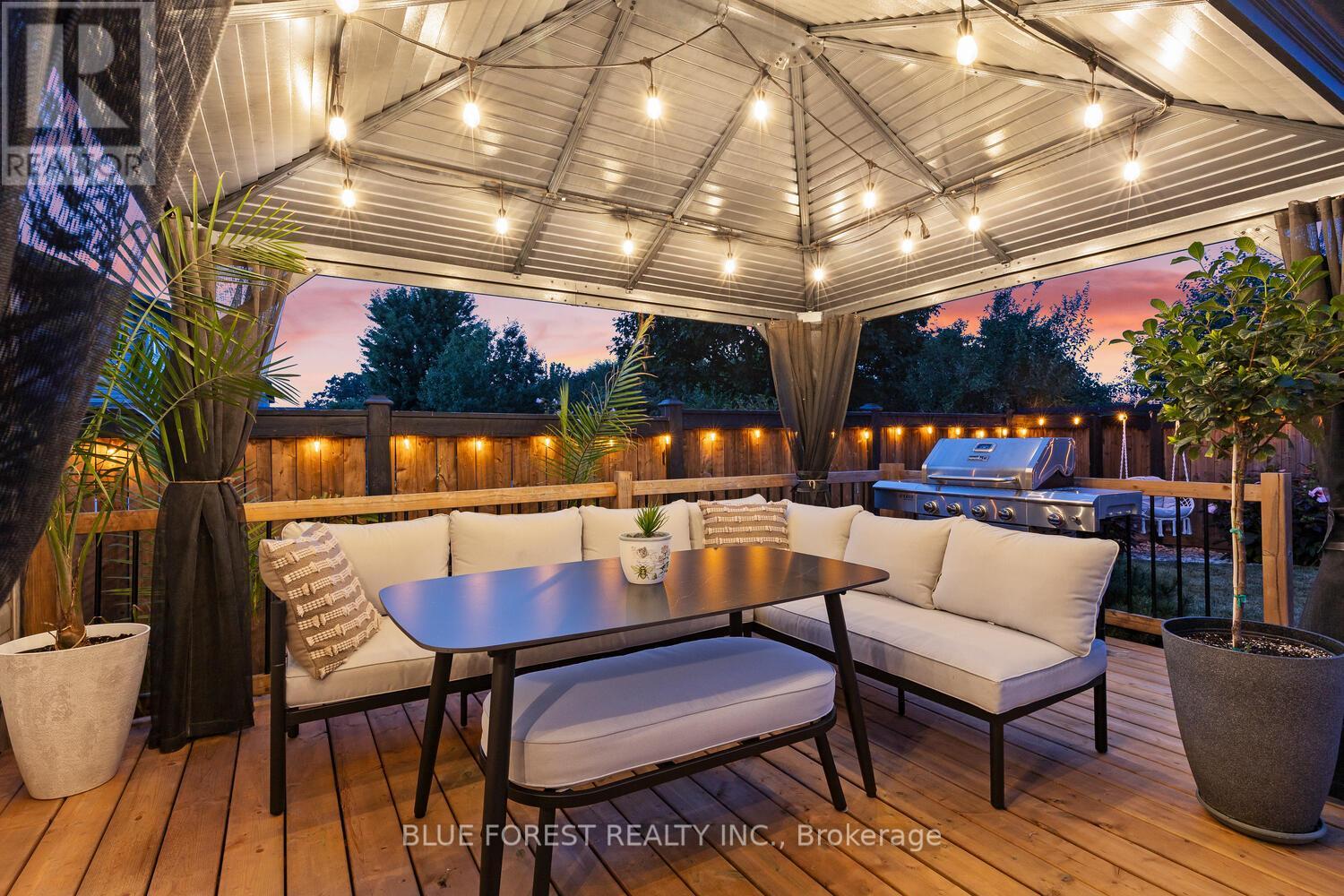 42126 MCBAIN LINE — photo 30