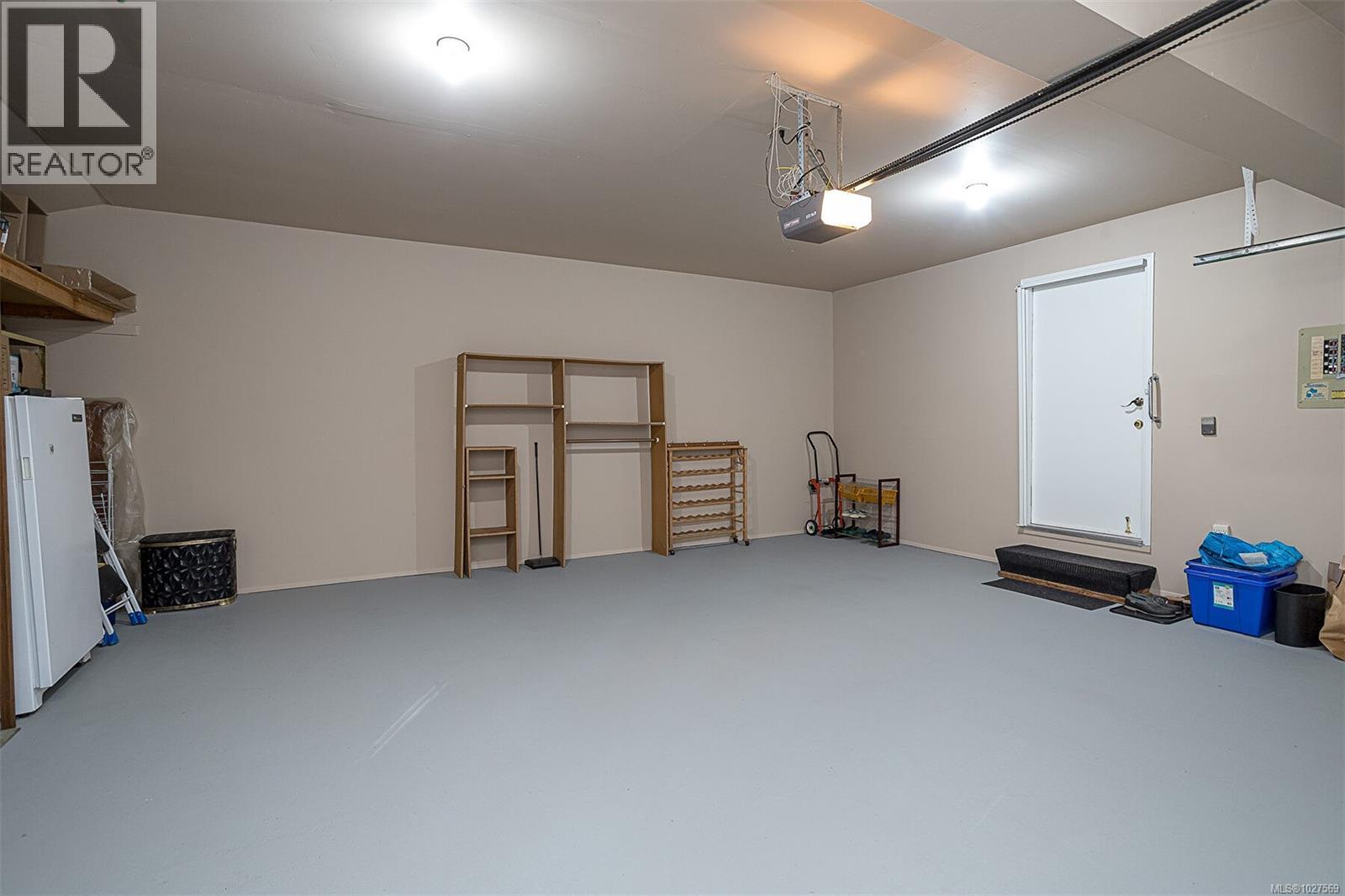 20 4630 Lochside Drive, Saanich