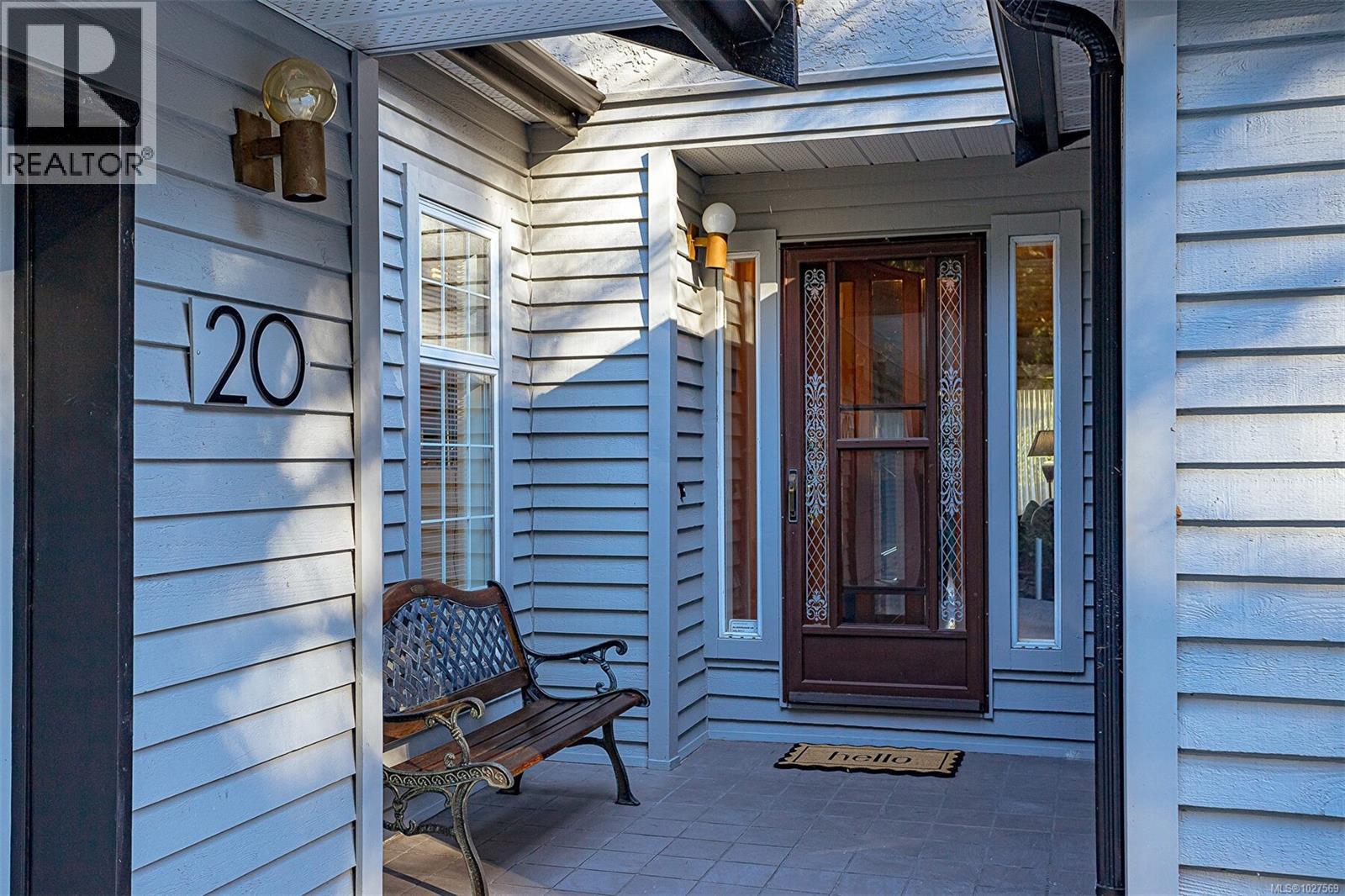 20 4630 Lochside Drive, Saanich