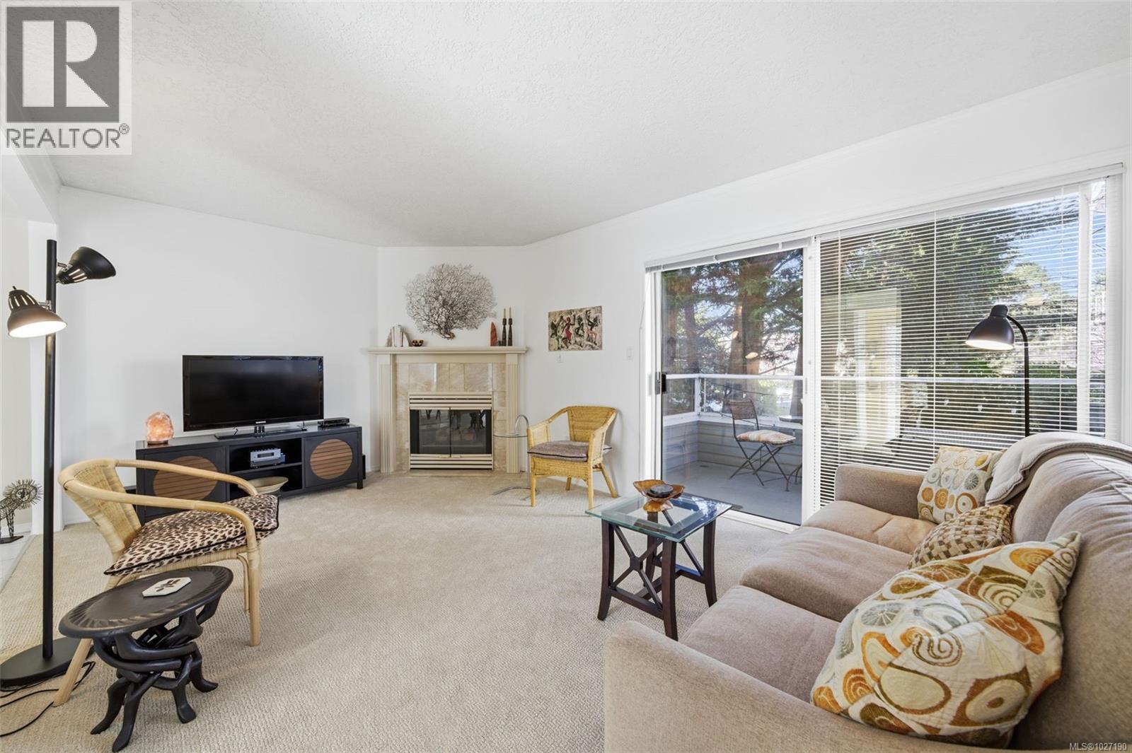 2 1144 View Street, Victoria