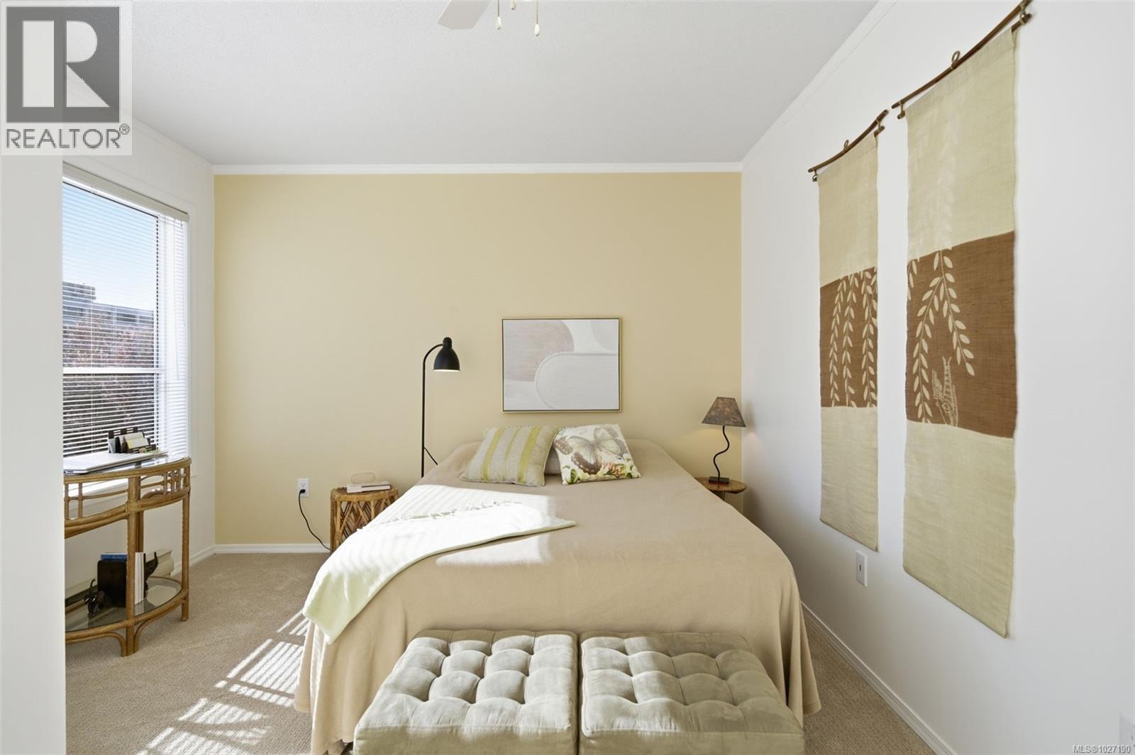 2 1144 View Street, Victoria