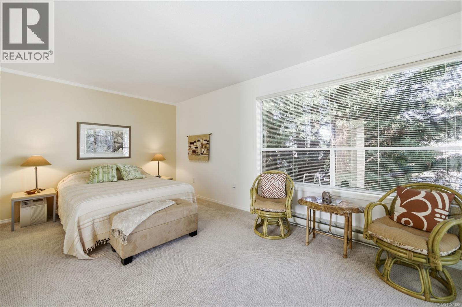 2 1144 View Street, Victoria