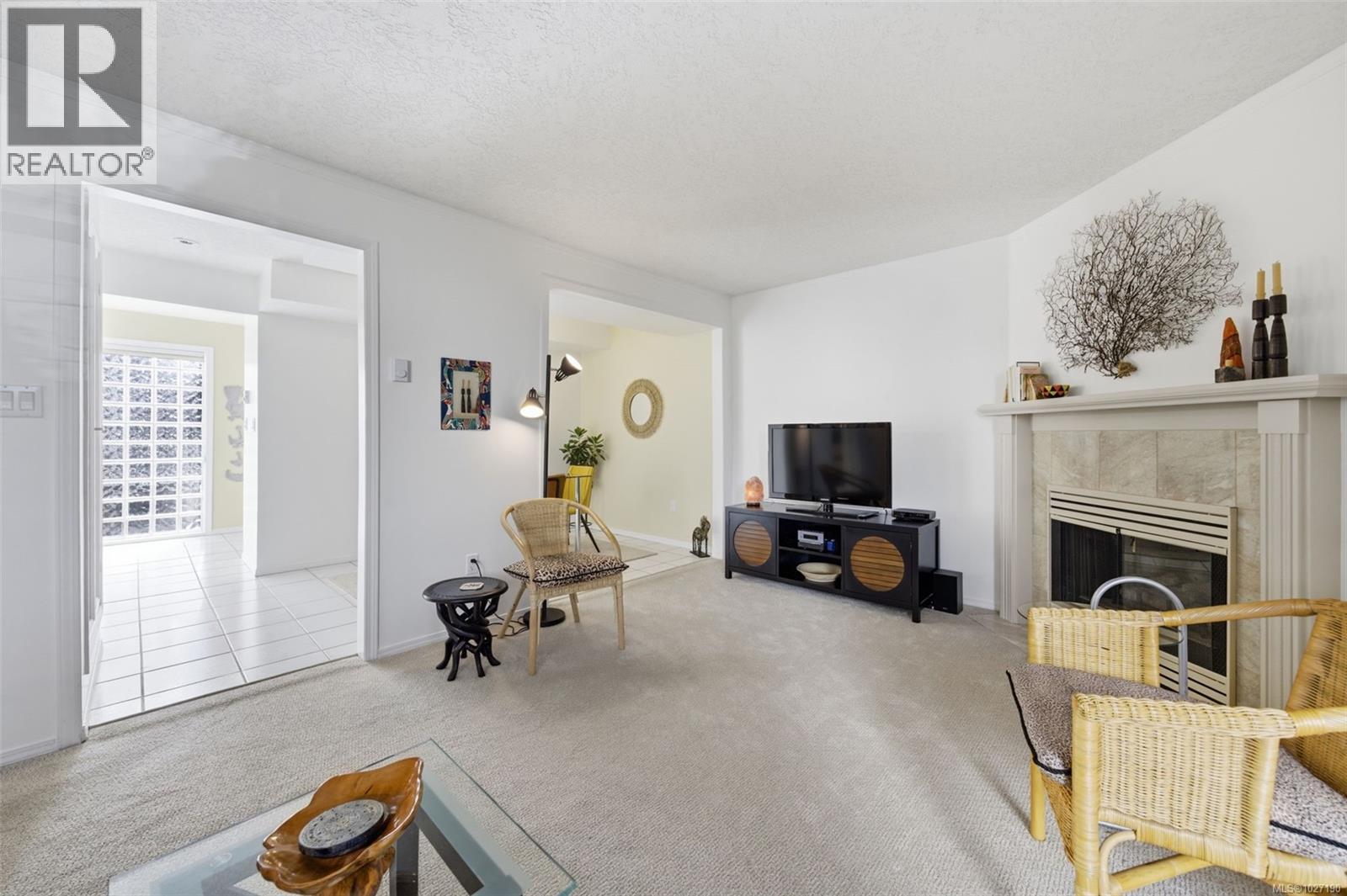 2 1144 View Street, Victoria