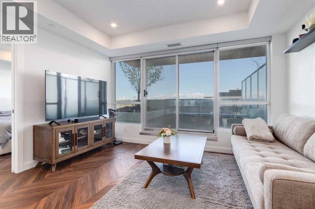 Single Family House for Sale in   Broadcast Avenue SW West Springs Calgary 