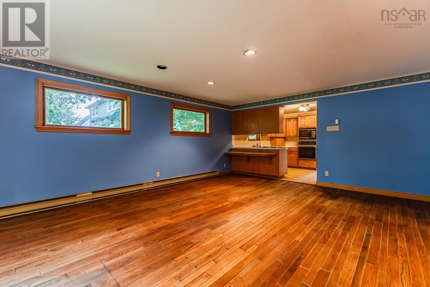 Property 17 of 46 of 63 NORMANDY Avenue