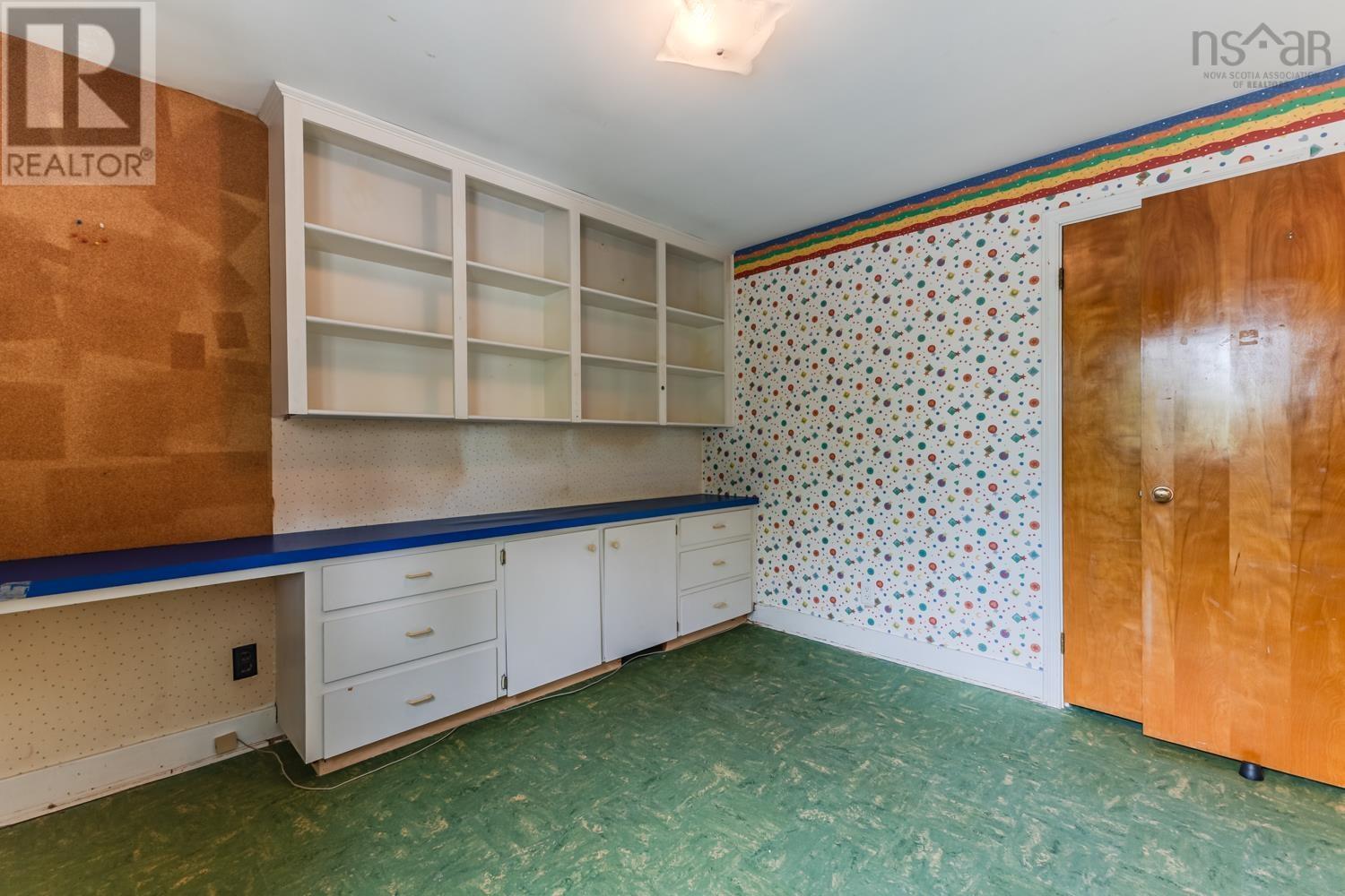 Property 26 of 46 of 63 NORMANDY Avenue