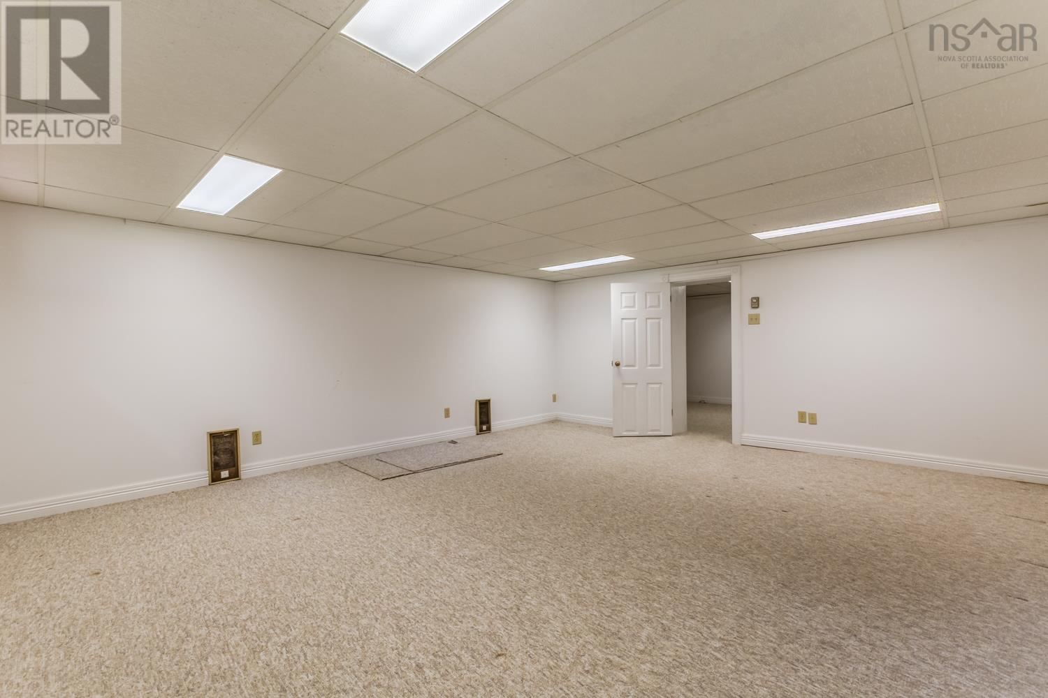 Property 33 of 46 of 63 NORMANDY Avenue