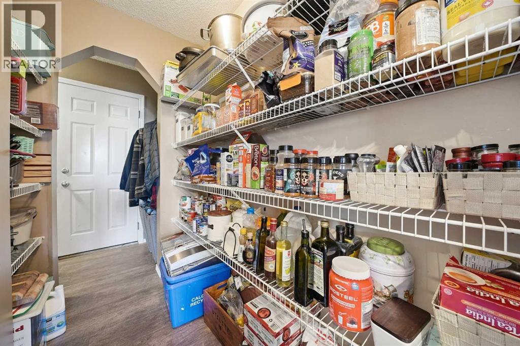 Single Family House for Sale in  Kincora Drive NW Kincora Calgary 