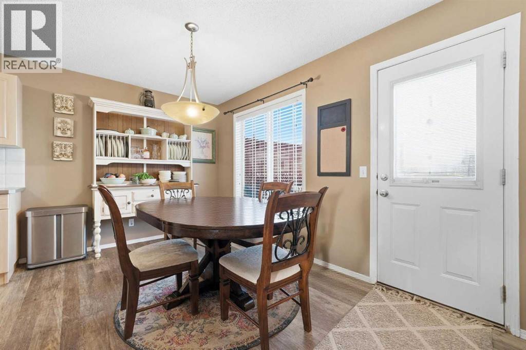 Single Family House for Sale in  Kincora Drive NW Kincora Calgary 