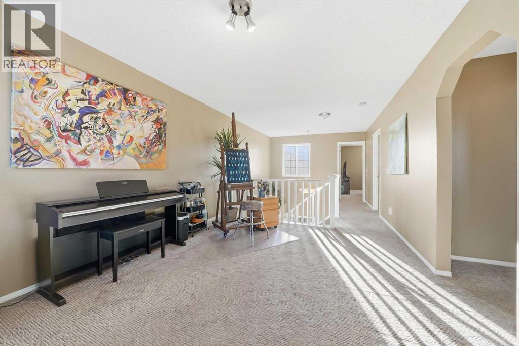 Single Family House for Sale in  Kincora Drive NW Kincora Calgary 