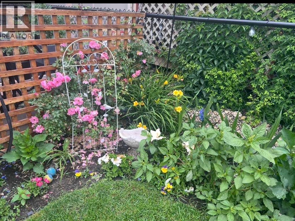 Single Family House for Sale in  Kincora Drive NW Kincora Calgary 