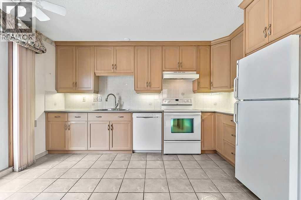 Single Family House Bi-level for Sale in  Thornaby Way NW Thorncliffe Calgary 