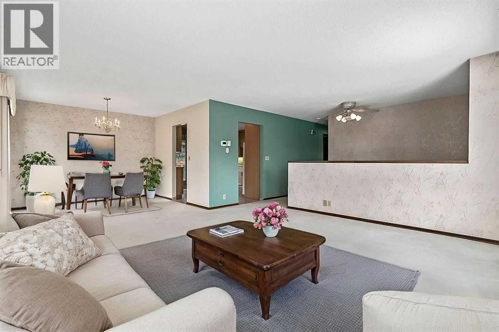 Single Family House Bi-level for Sale in  Thornaby Way NW Thorncliffe Calgary 