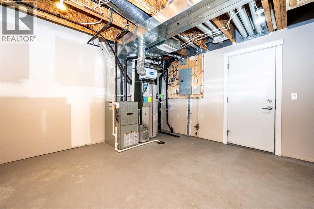 Single Family House for Sale in  Aspen Hills Common SW Aspen Woods Calgary 