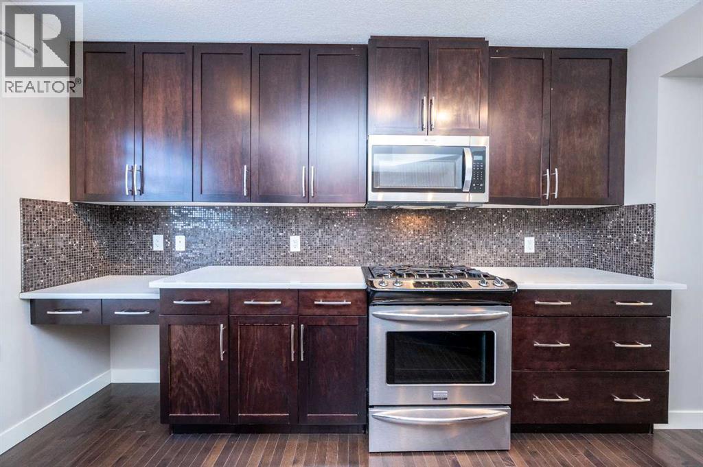 Single Family House for Sale in  Aspen Hills Common SW Aspen Woods Calgary 