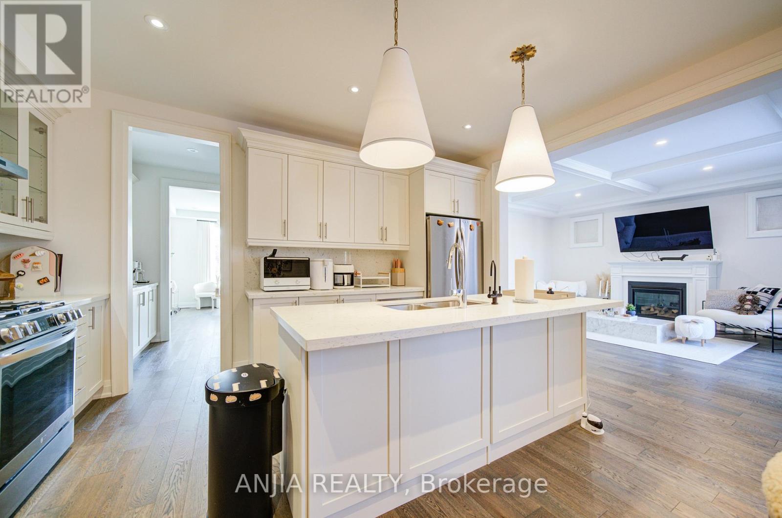 5158 16TH AVENUE - Photo 3 of 50, Markham (Berczy), Ontario