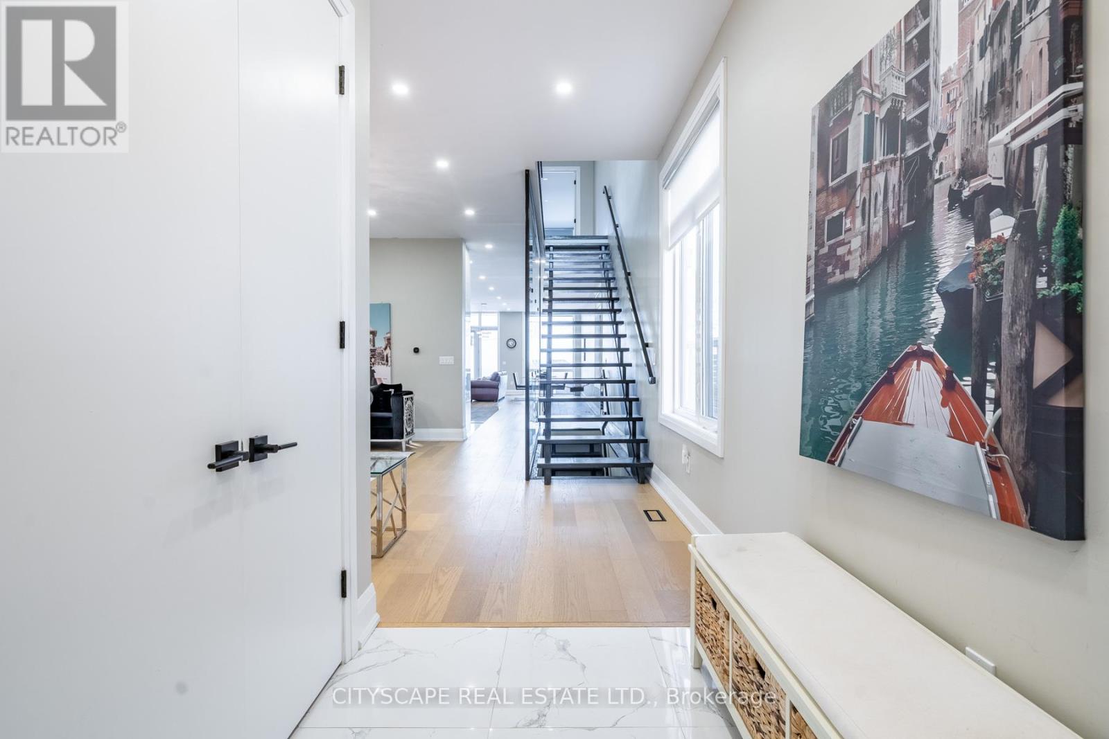 6 CAMPVIEW ROAD - 12