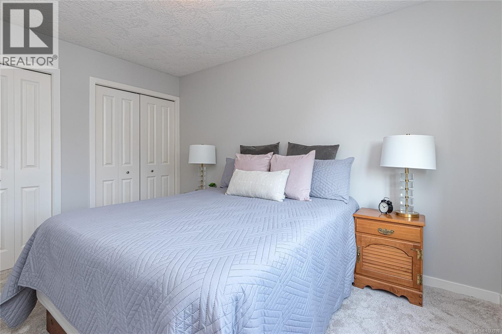 203 2844 Bryn Maur Road, Langford