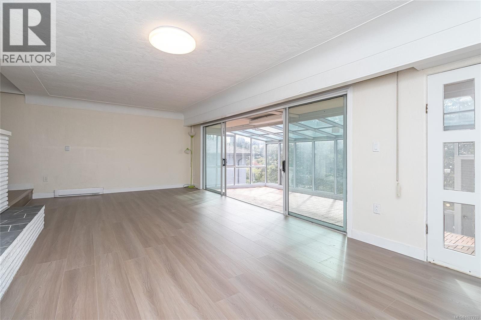  3933 Saanich Road, Saanich