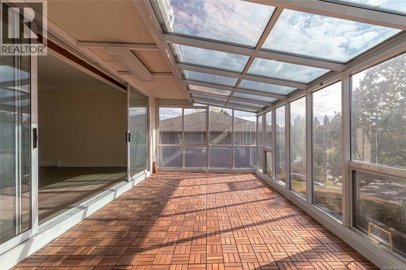  3933 Saanich Road, Saanich