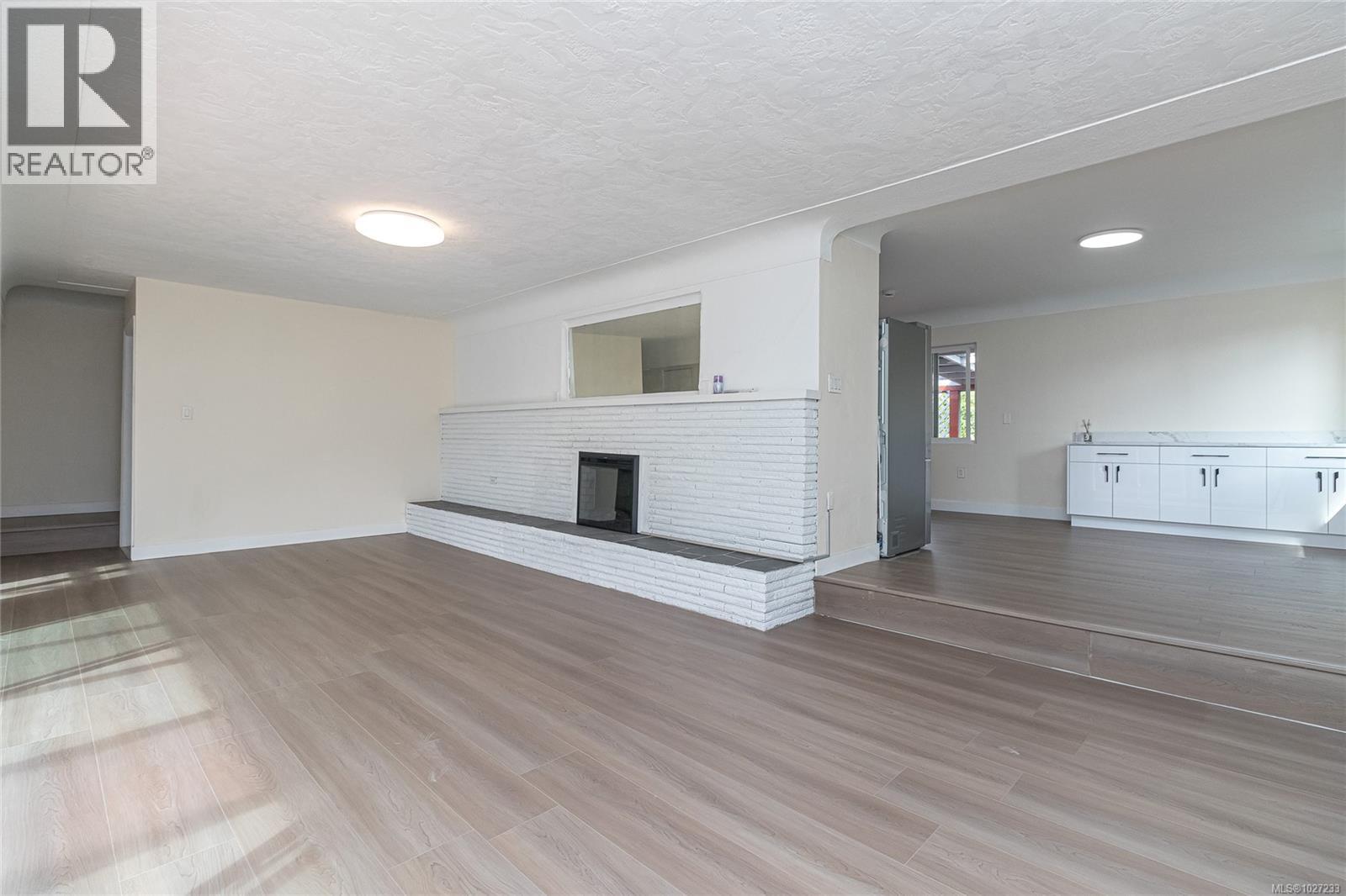  3933 Saanich Road, Saanich