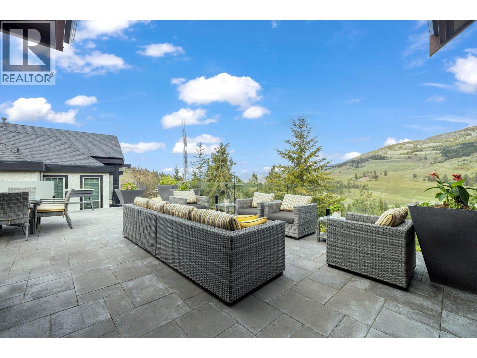  920 Stockley Street, Kelowna