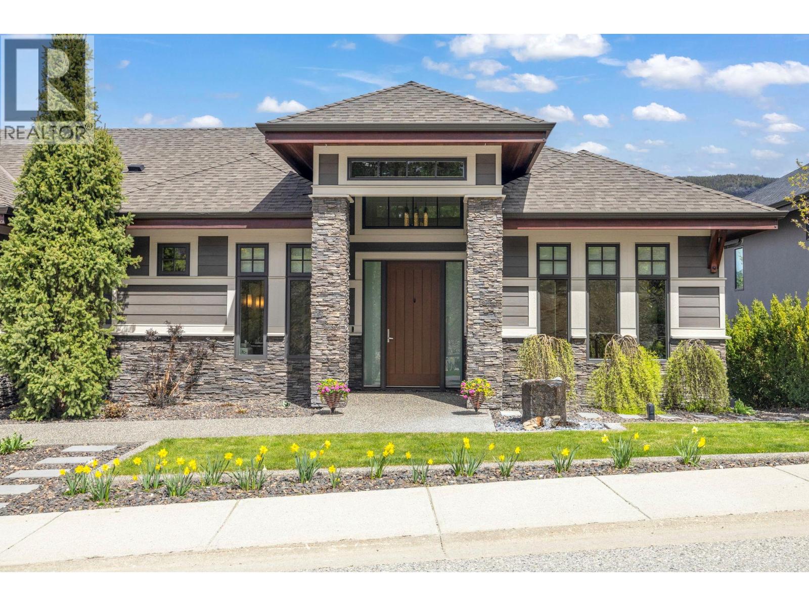  920 Stockley Street, Kelowna