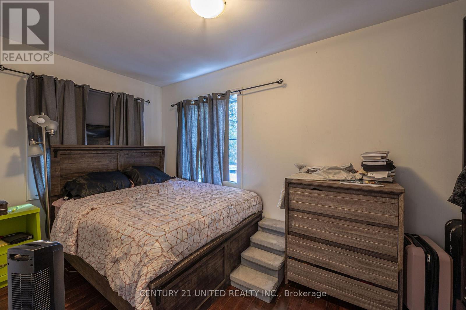 210 MCDONNEL STREET — photo 30