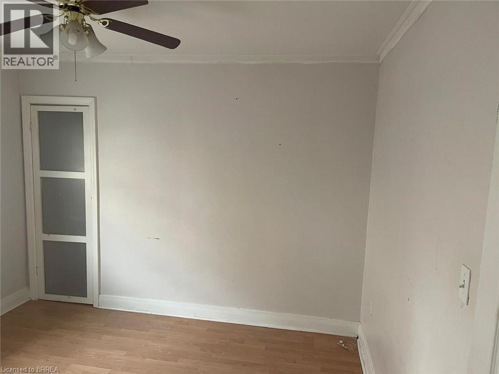 258 WELLINGTON Road - 4