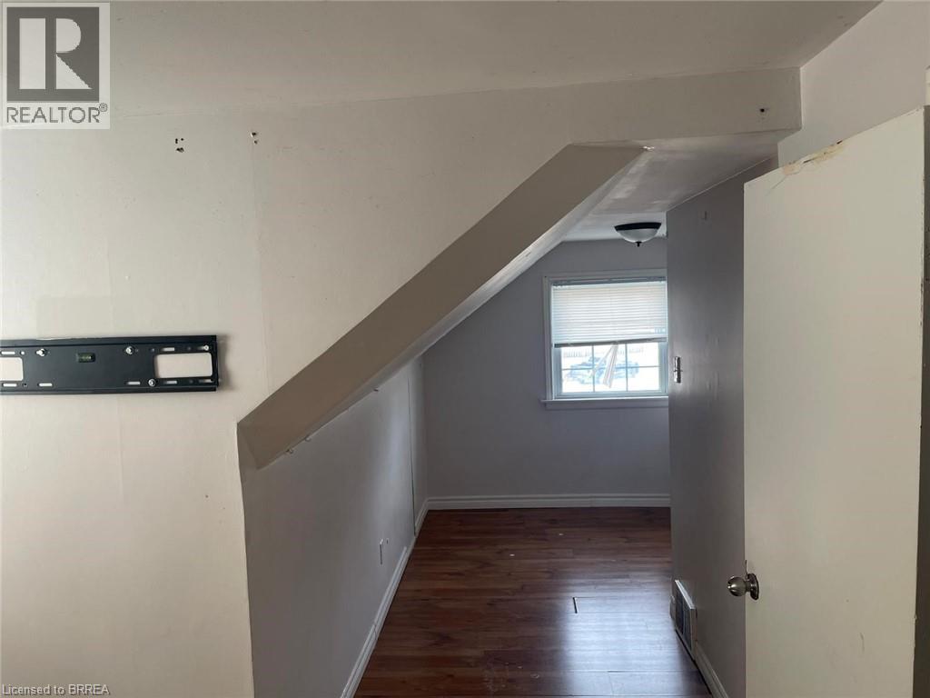 258 WELLINGTON Road - 17