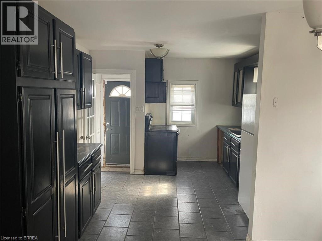 258 WELLINGTON Road - 12