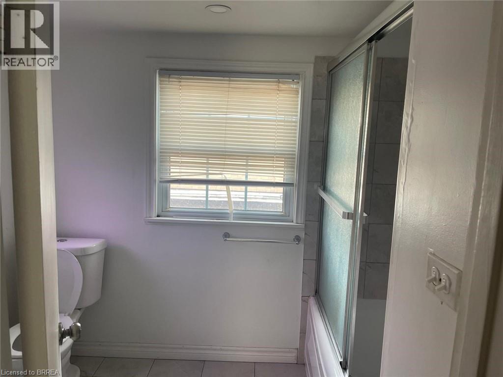 258 WELLINGTON Road - 7