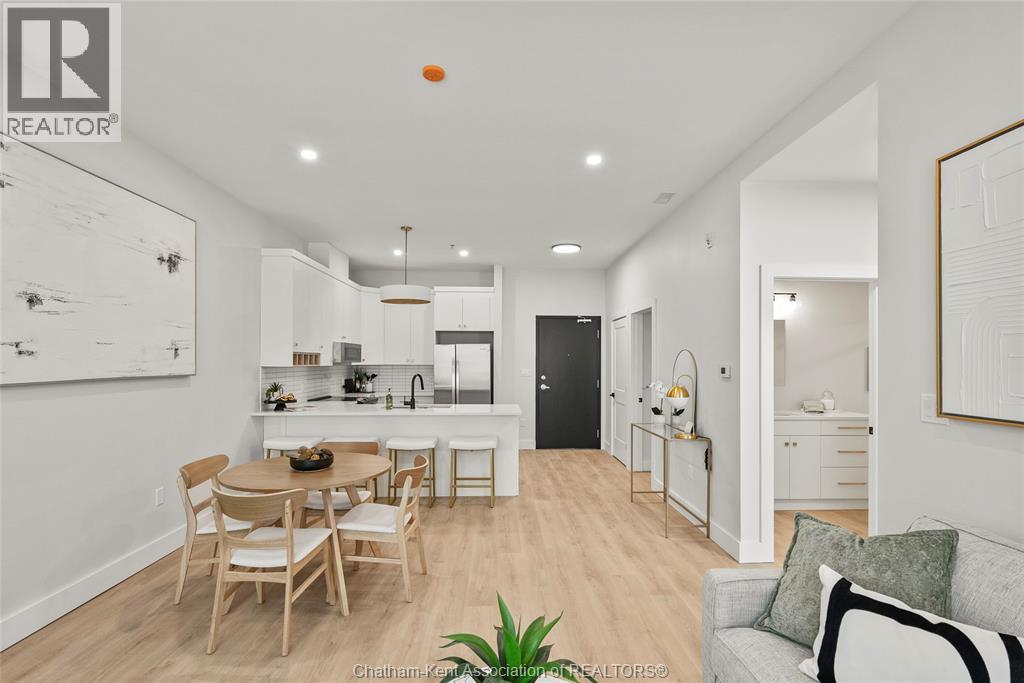 364 Grand AVENUE East Unit# 304