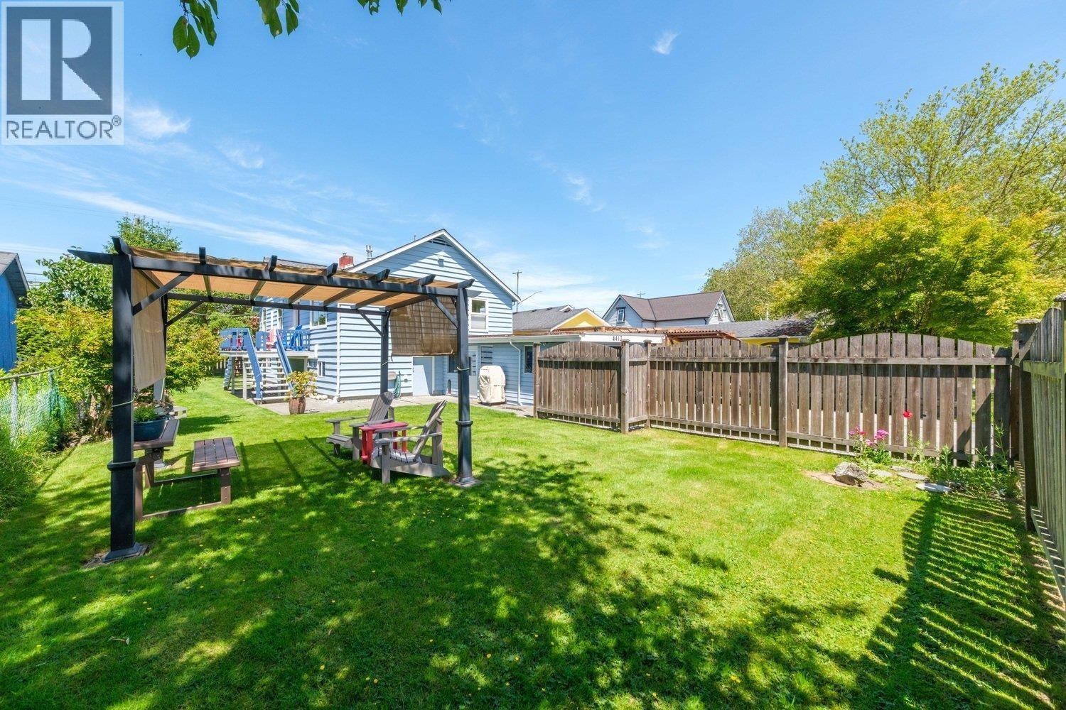 4412 RIVER Road West, Delta