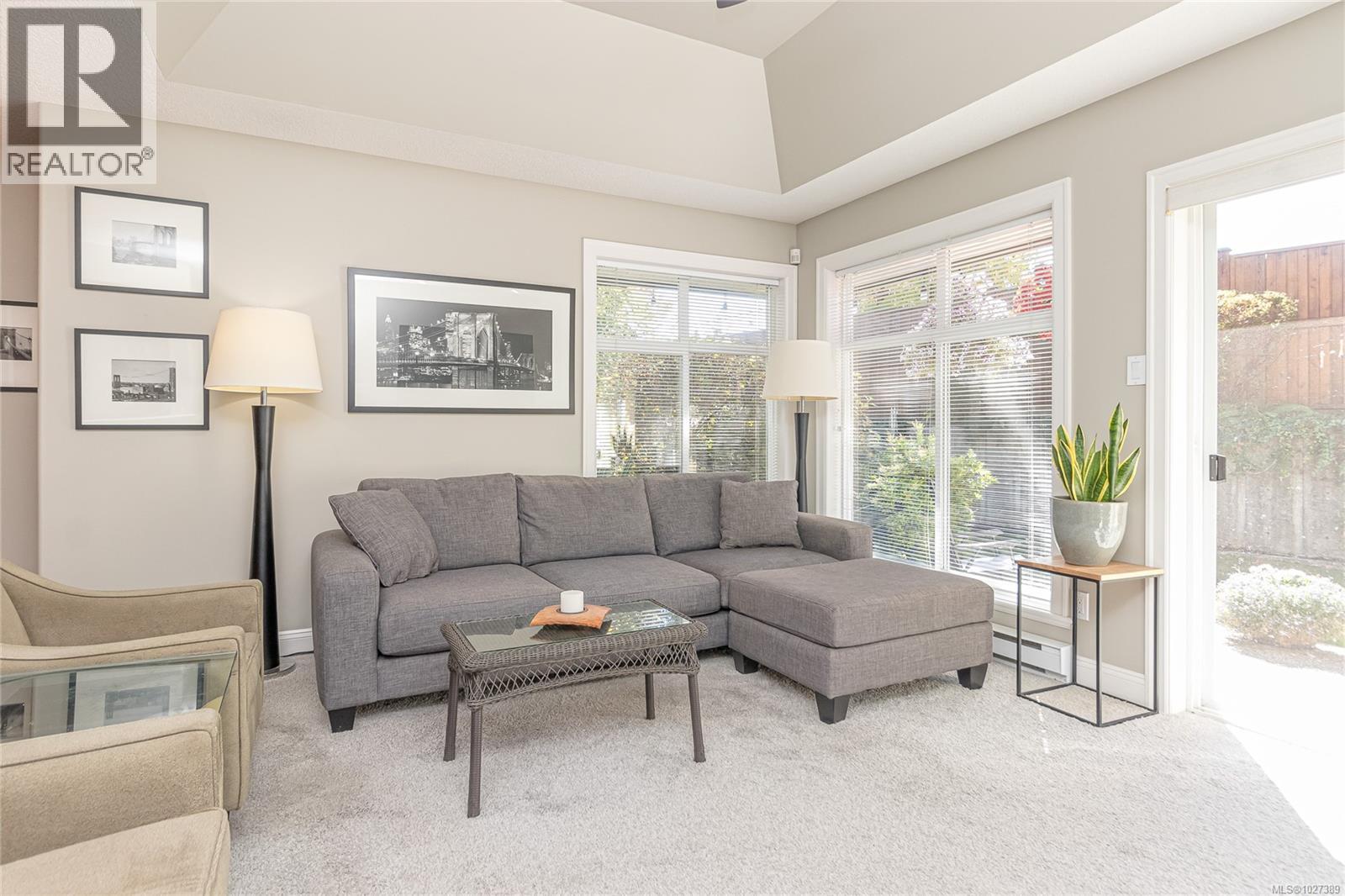 3 340 Young St, Parksville