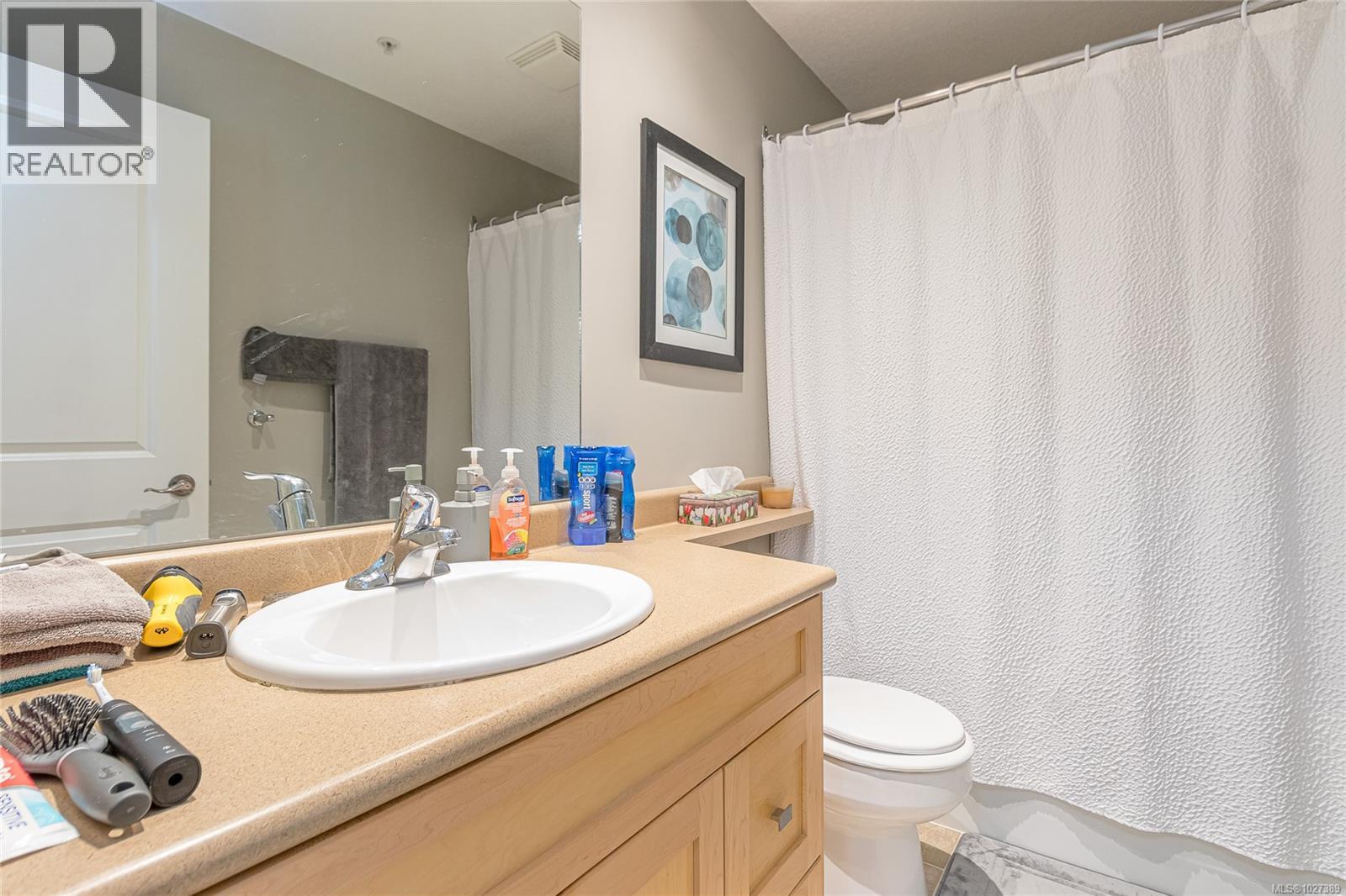 3 340 Young St, Parksville