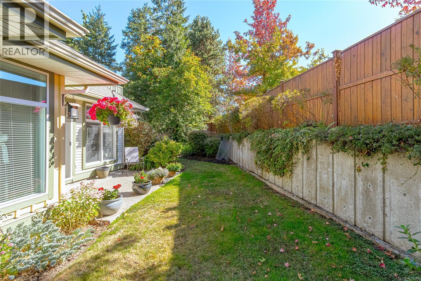 3 340 Young St, Parksville