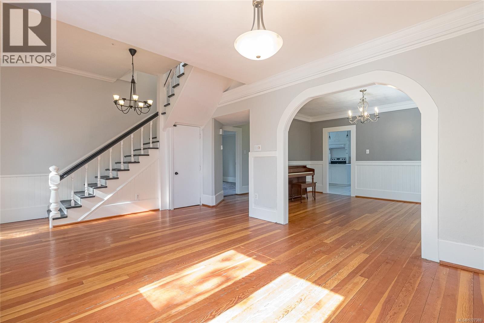 1421 Cranberry Ave, Nanaimo