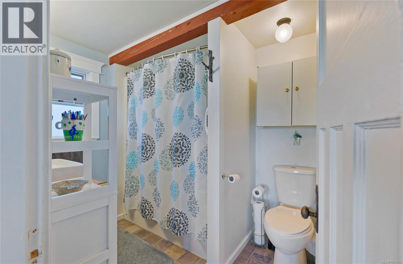 375 Howard Ave, Nanaimo